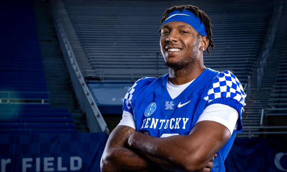 Josh Paschal signs with Kentucky Football - A Sea Of Blue