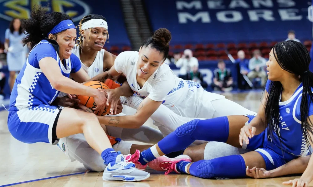 WNBA Atlanta Dream guard Rhyne Howard joins the Gators women's basketball  coaching staff : r/FloridaGators