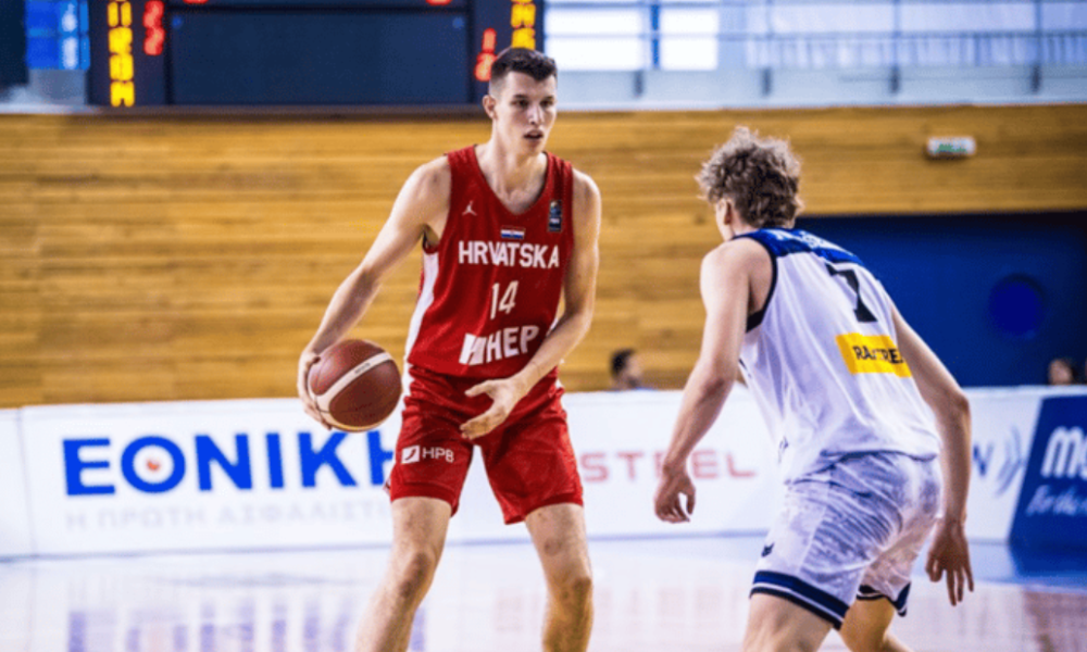 Kentucky Wildcat commit Zvonimir Ivisic playing internationally for Croatia