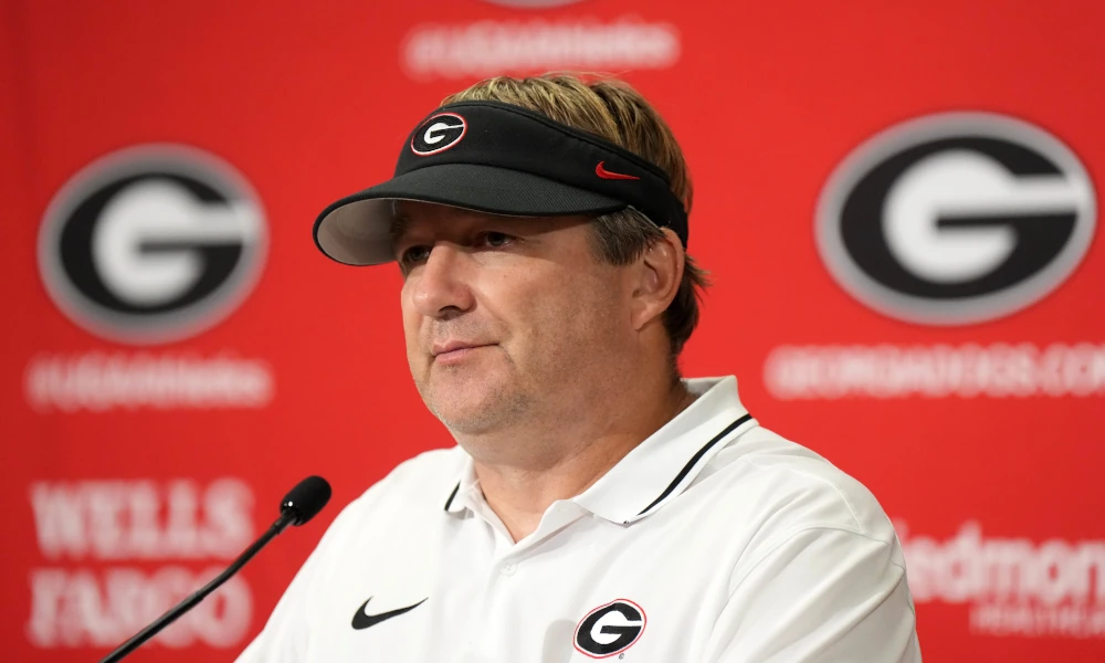 Georgia Bulldogs head coach Kirby Smart responds to controversial comments made by Kentucky Wildcats head coach Mark Stoops.