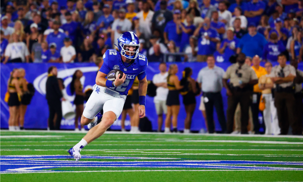 Mark Stoops and teammates react to Brock Vandagriff's debut against the Southern Miss Golden Eagles, a 31-0 win for the Kentucky Wildcats.