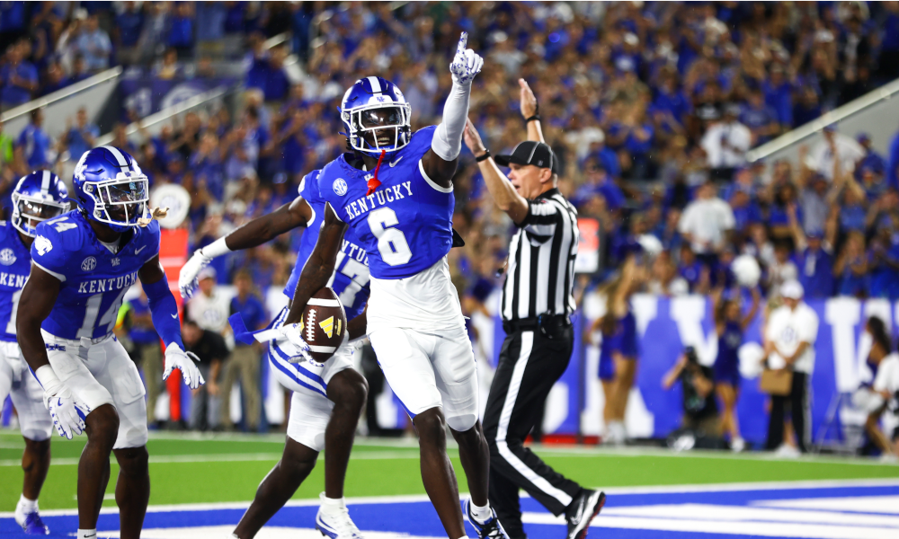 The Kentucky Wildcats take on South Carolina at Kroger Field, in an important game to open up SEC play.