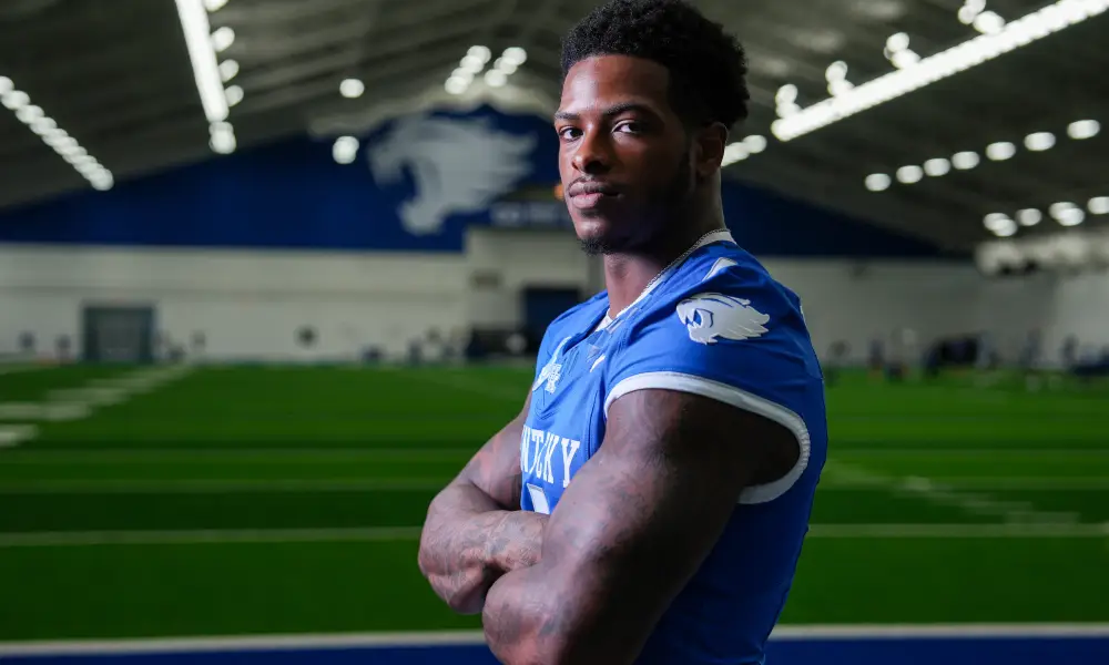 Kentucky running back transfer Chip Trayanum is not likely to return from injury against Vanderbilt after a "setback", said Mark Stoops.