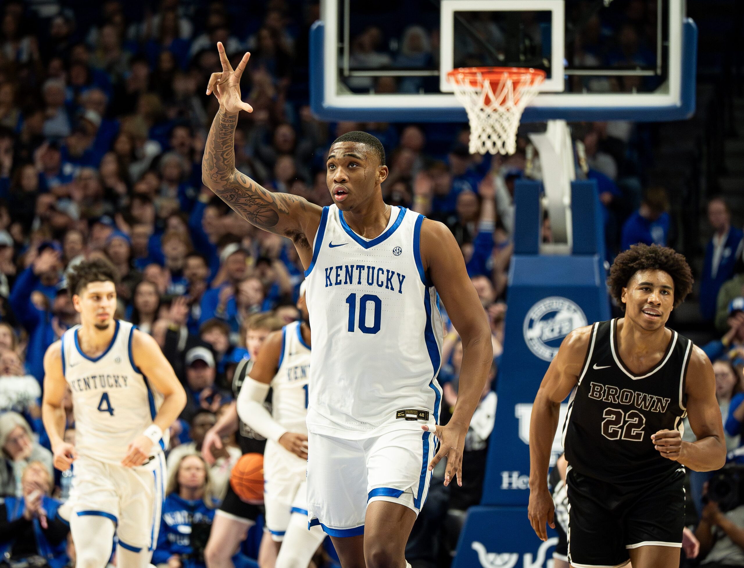 Kentucky's Brandon Garrison (10) celebrated after dropping in a three-pointer