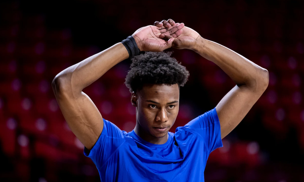 Kentucky guard Jaxson Robinson warming up.