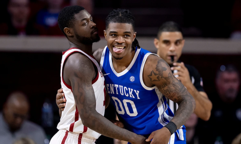 Kentucky guard Otega Oweh reacts against Oklahoma.