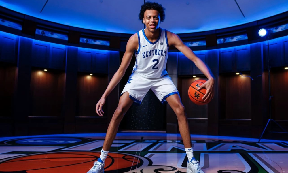 Braydon Hawthorne commits to Kentucky.