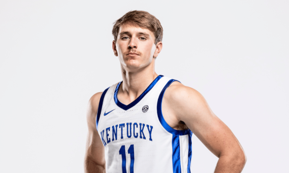 Former Wildcat Travis Perry