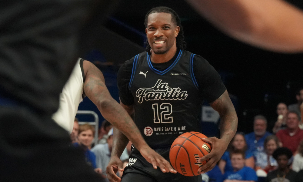 Former Kentucky guard Eric Bledsoe has been arrested and charged with felony domestic violence.