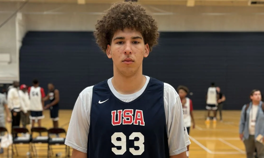 Five-star big man Darius Wabbington lists Kentucky among six finalists, praising Mark Pope's coaching, Kentucky's program prestige, and Mo Williams' recruiting energy.